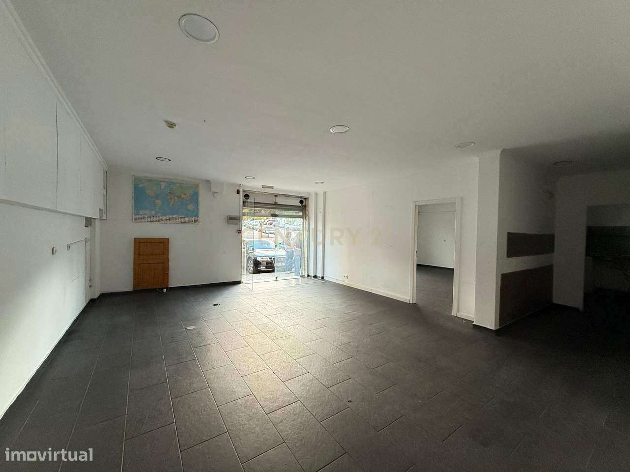 ARRENDAMENTO - Loja em Santa Marta do Pinhal - Grande imagem: 4/15