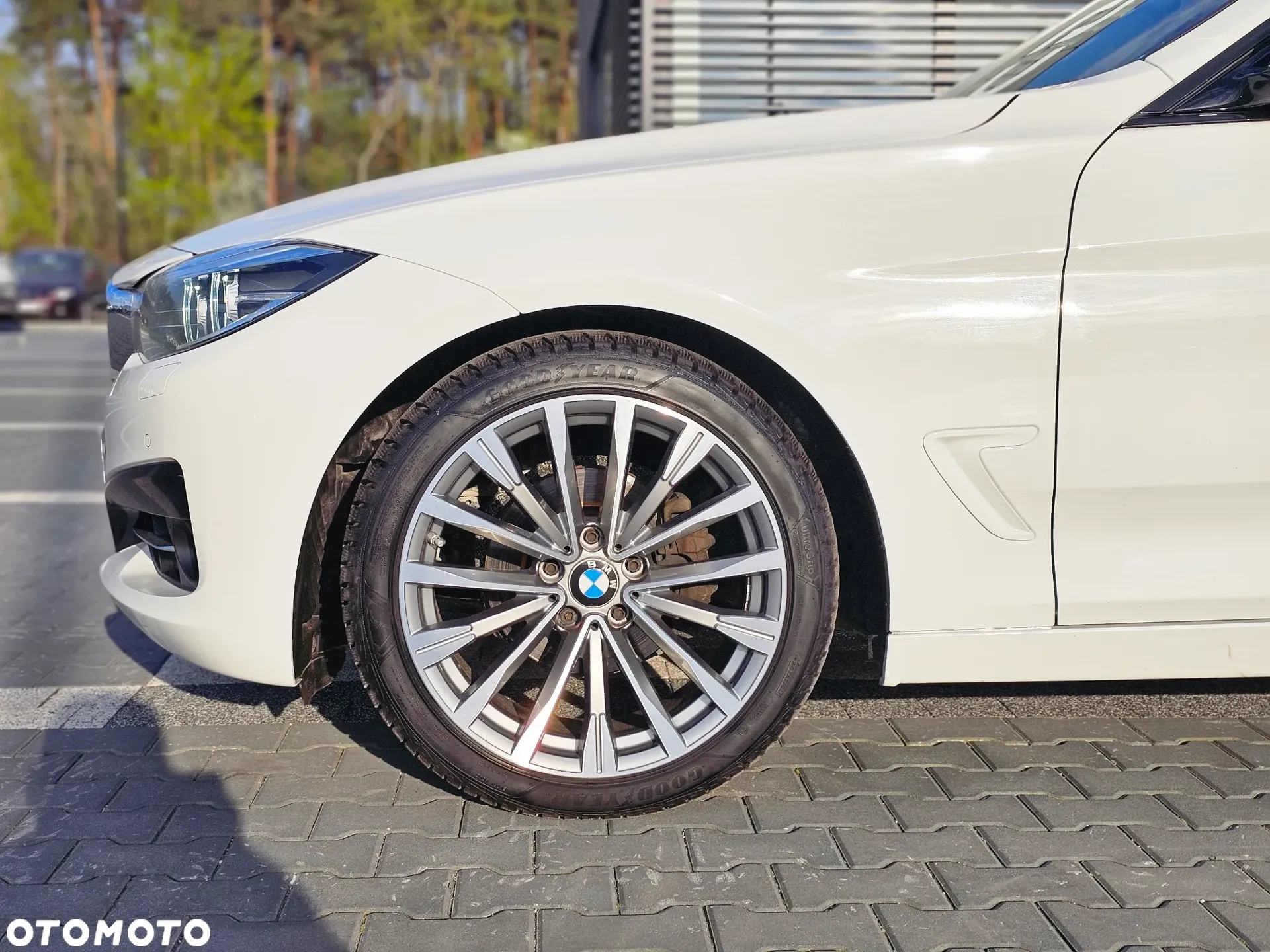 BMW Seria 3 320i Sport Line sport - 2