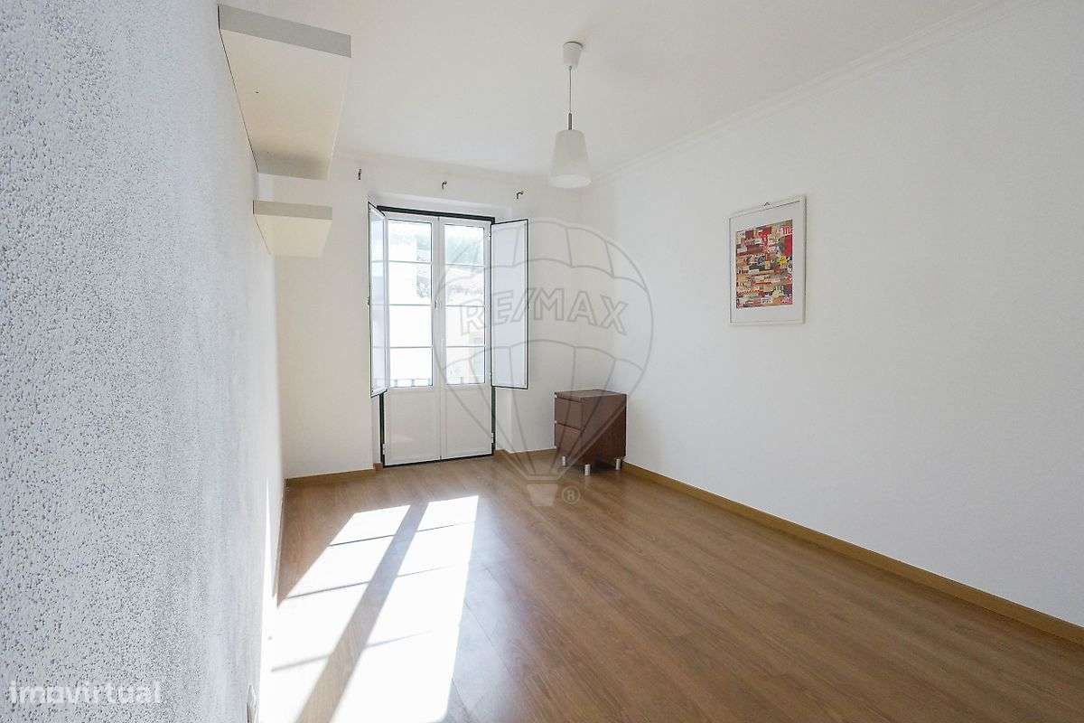 Moradia T2 para venda-9