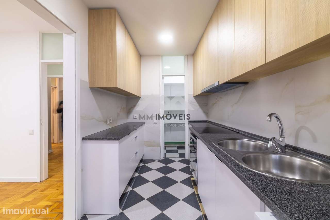 Apartamento T4 | Trofa | Localização Central | Renovado | Varandas - Grande imagem: 5/27