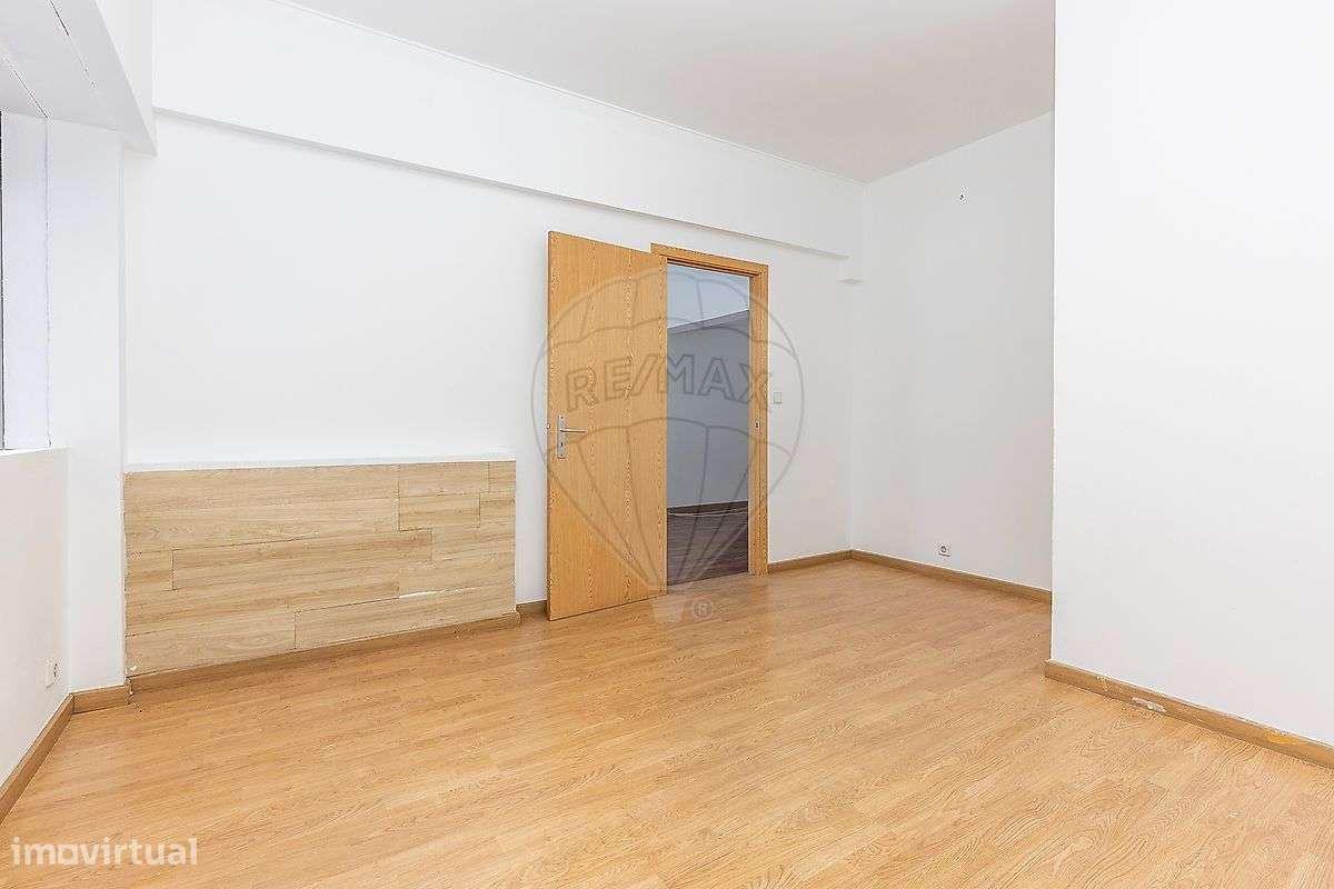 Loja  para arrendamento - Grande imagem: 4/19