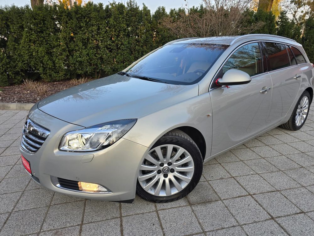 Opel Insignia A 2.0 CDTI 4x4 Sport 2011