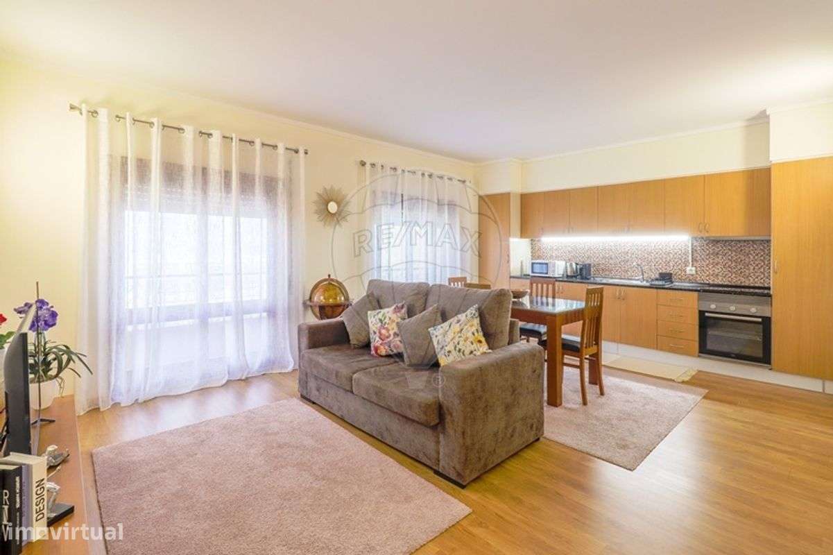 Apartamento T1 para arrendamento - Grande imagem: 1/15