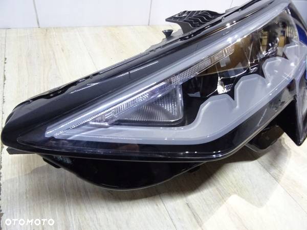 AUDI A3 8Y0 19r LEWA LAMPA PRZÓD FULL LED 8Y0941011 - 2