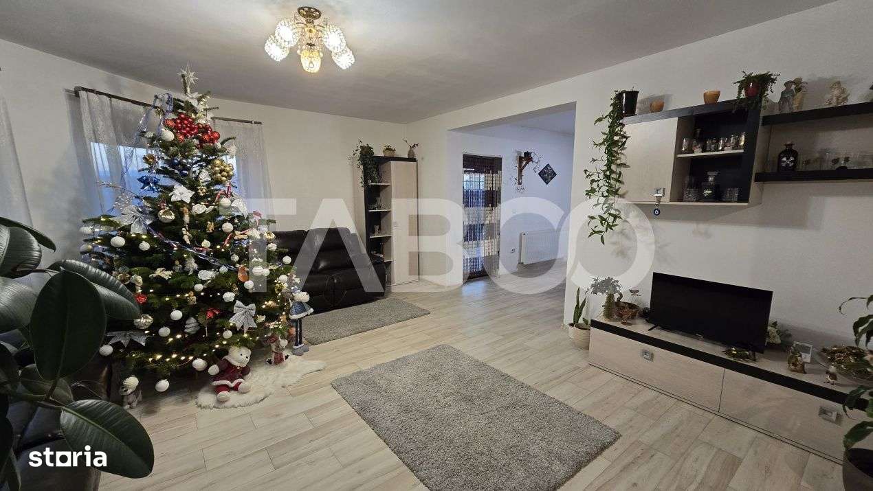 EXCLUSIVITATE - COMISION 0 Casa individuala 5 camere garaj Piata Cluj - Imagine principală: 5/17