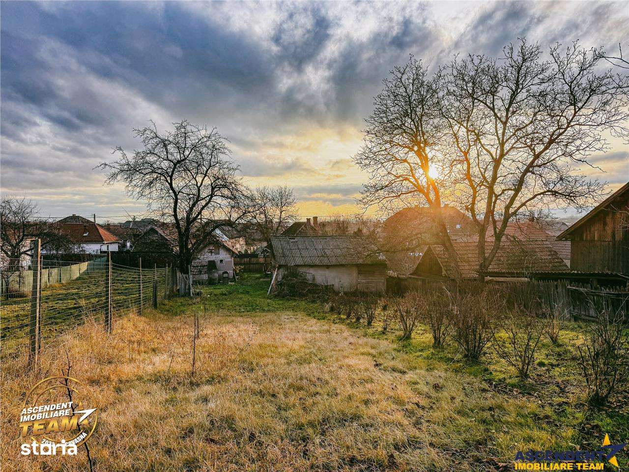 Casa rustica, cu teren roditor de peste 1.000mp, Sanzaieni, Covasna - Imagine principală: 4/20