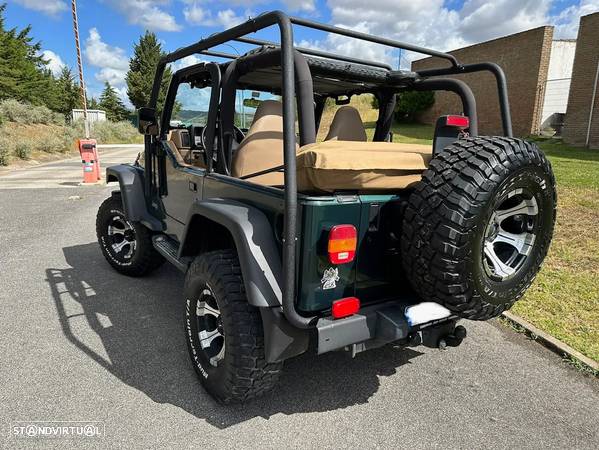 Jeep Wrangler 2.5 Sport Soft Top - 5