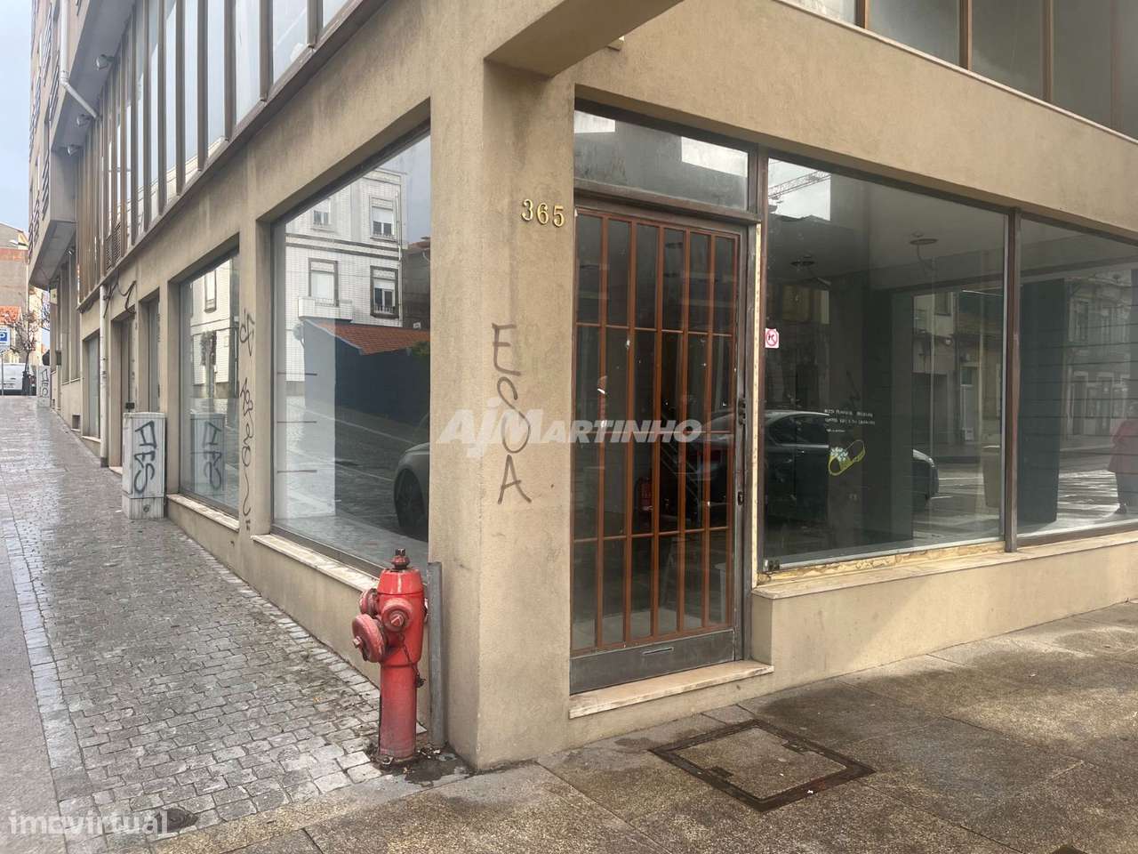 Loja, dois pisos, Matosinhos Brito Capelo - Grande imagem: 3/10