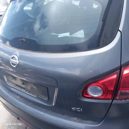 Mala nissan qashqai j10 - 2