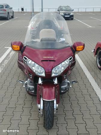 Honda GL - 13