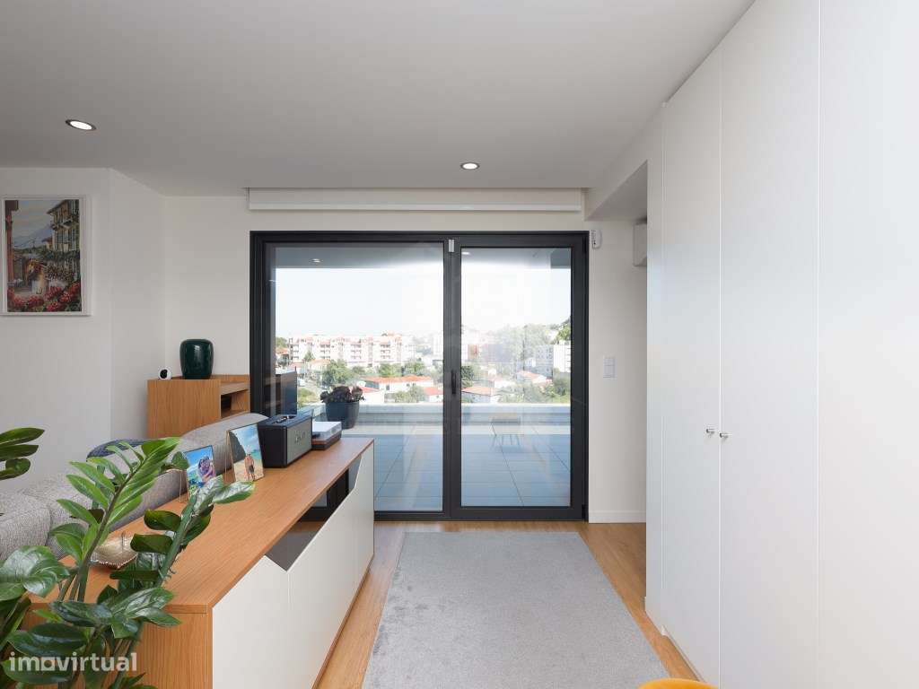 Apartamento T2 com Terraço - Último Piso - Parque da Lavandeira-35