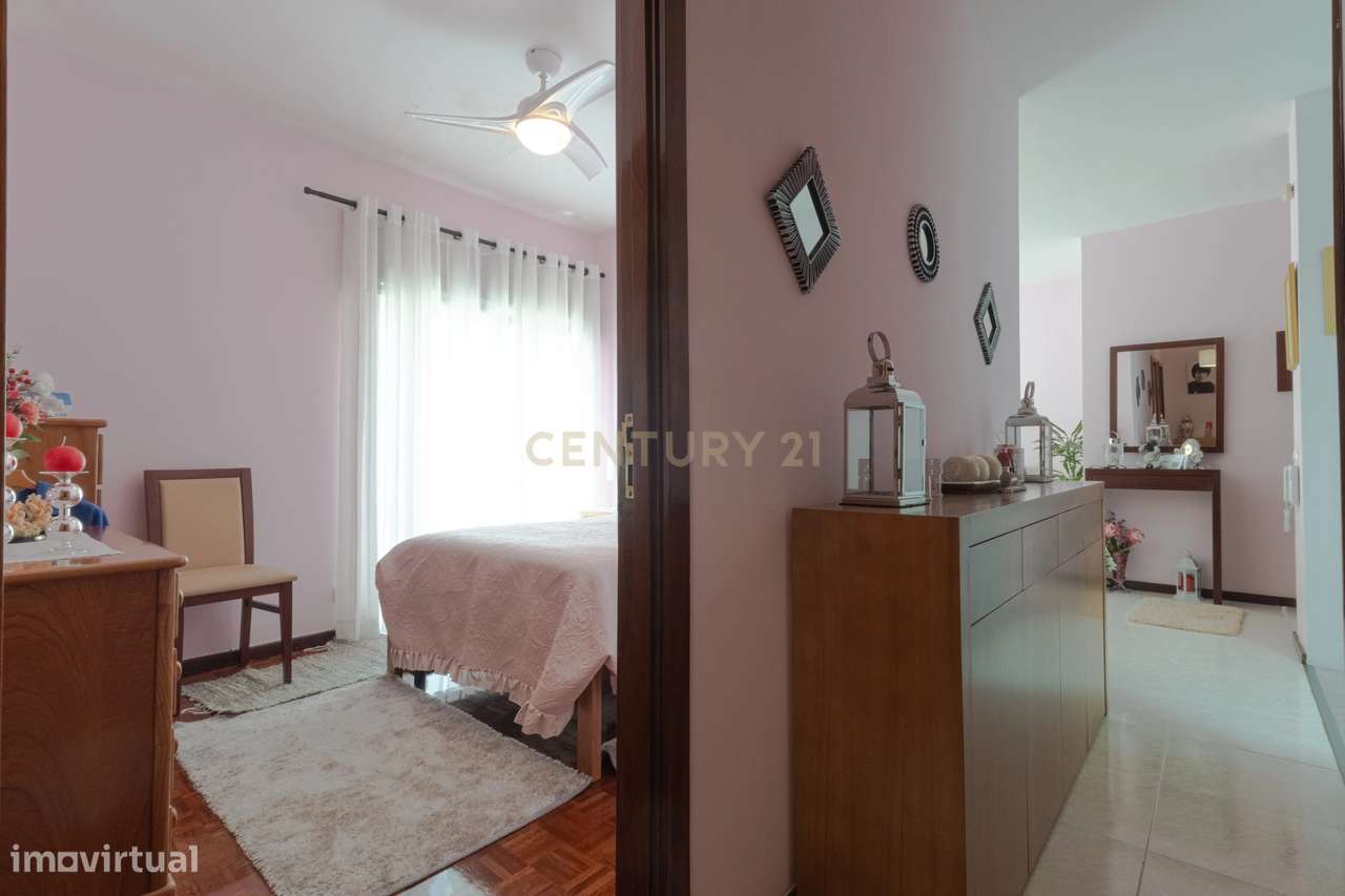 T2 com Vista Mar no 6.º Andar | Matosinhos Sul-15