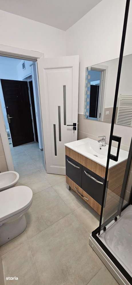 Centru-etajul 2-Petru Rares - Imagine principală: 4/5