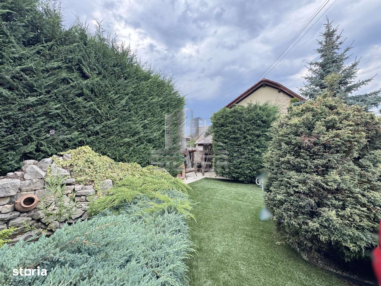 Casa individuala cu teren de 354 mp. - Imagine principală: 1/20