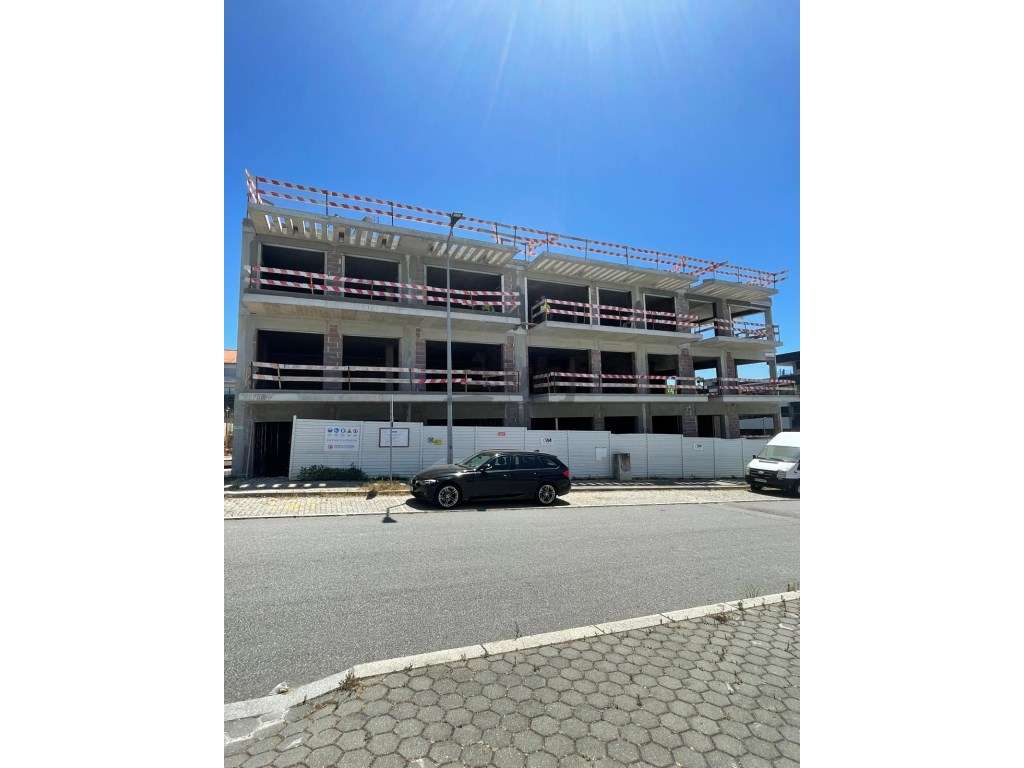 Apartamento T1+1 Canidelo-1