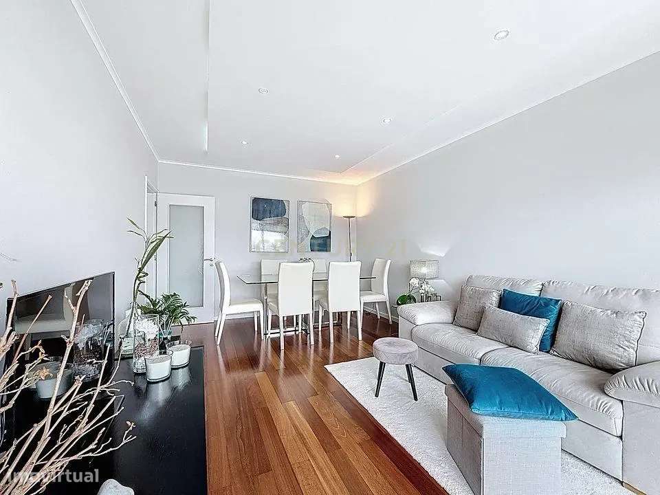 T3 Renovado com Vista Mar e Cidade – 7º Andar com Excelente Exposição - Grande imagem: 5/16