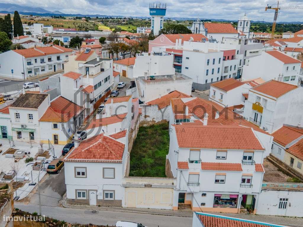 Ruína com Projeto em Aprovação - Casa Loko | T3 | Lagoa-1