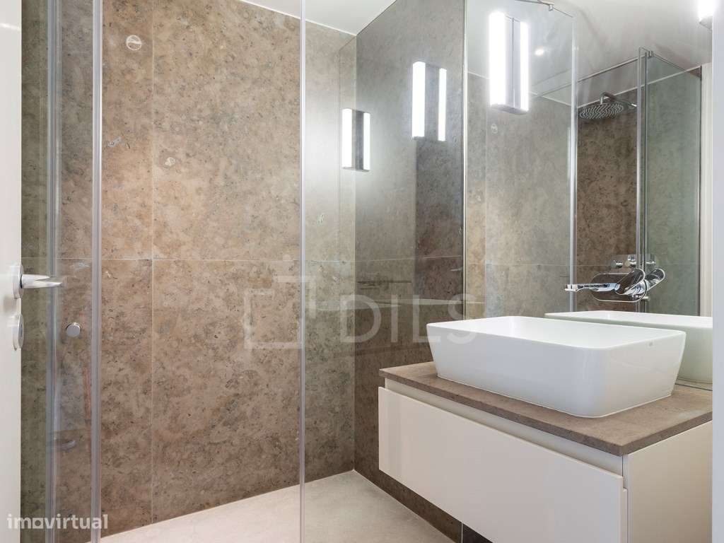 Apartamento T2 em novo empreendimento junto à Avenida da Liberdade-12