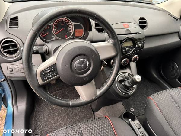 Mazda 2 1.3 Comfort - 12