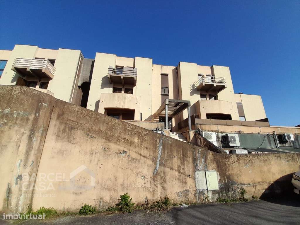 Apartamento T2+2 remodelado em Barroselas - Viana do Castelo-10