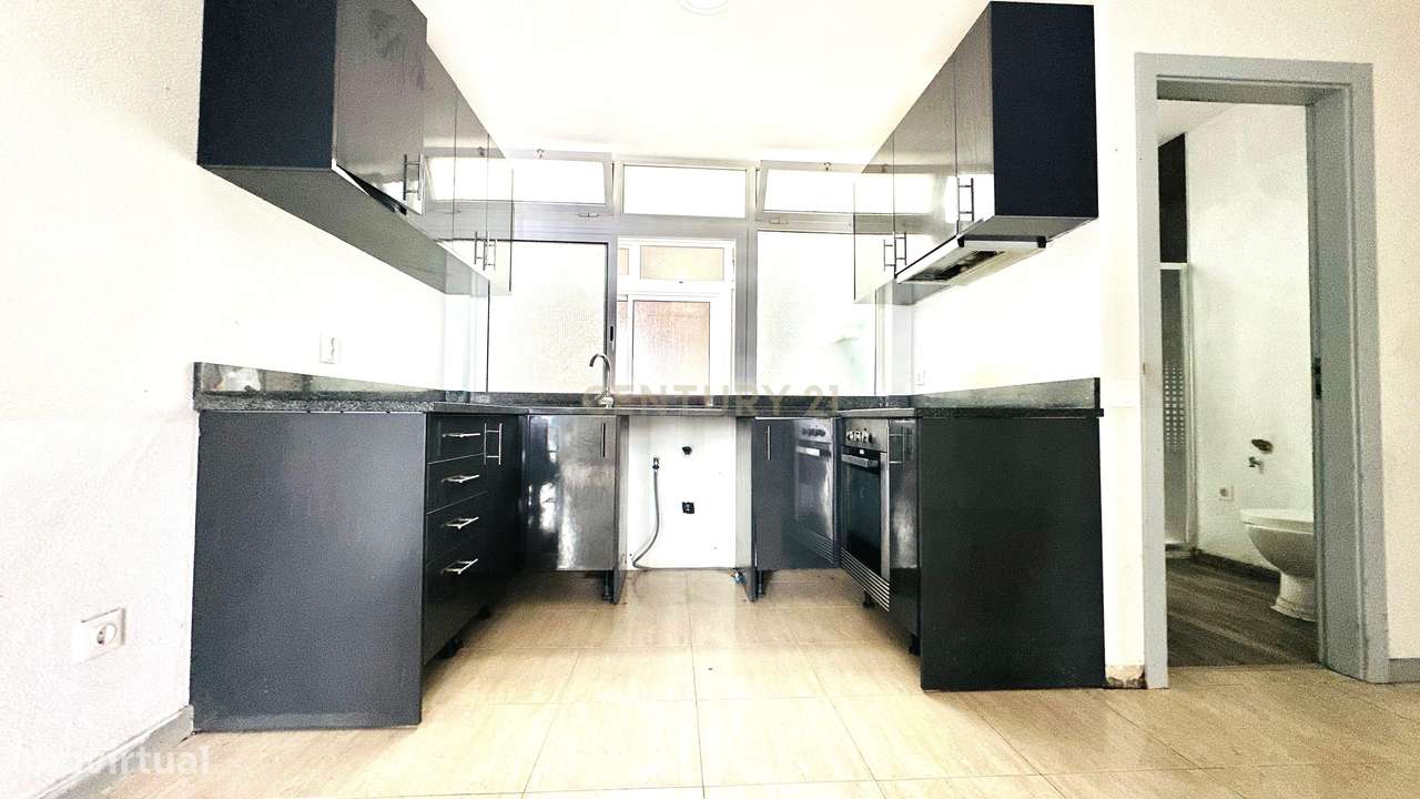 Prédio Urbano no Centro do Funchal – Oportunidade de Investimento - Lo-20