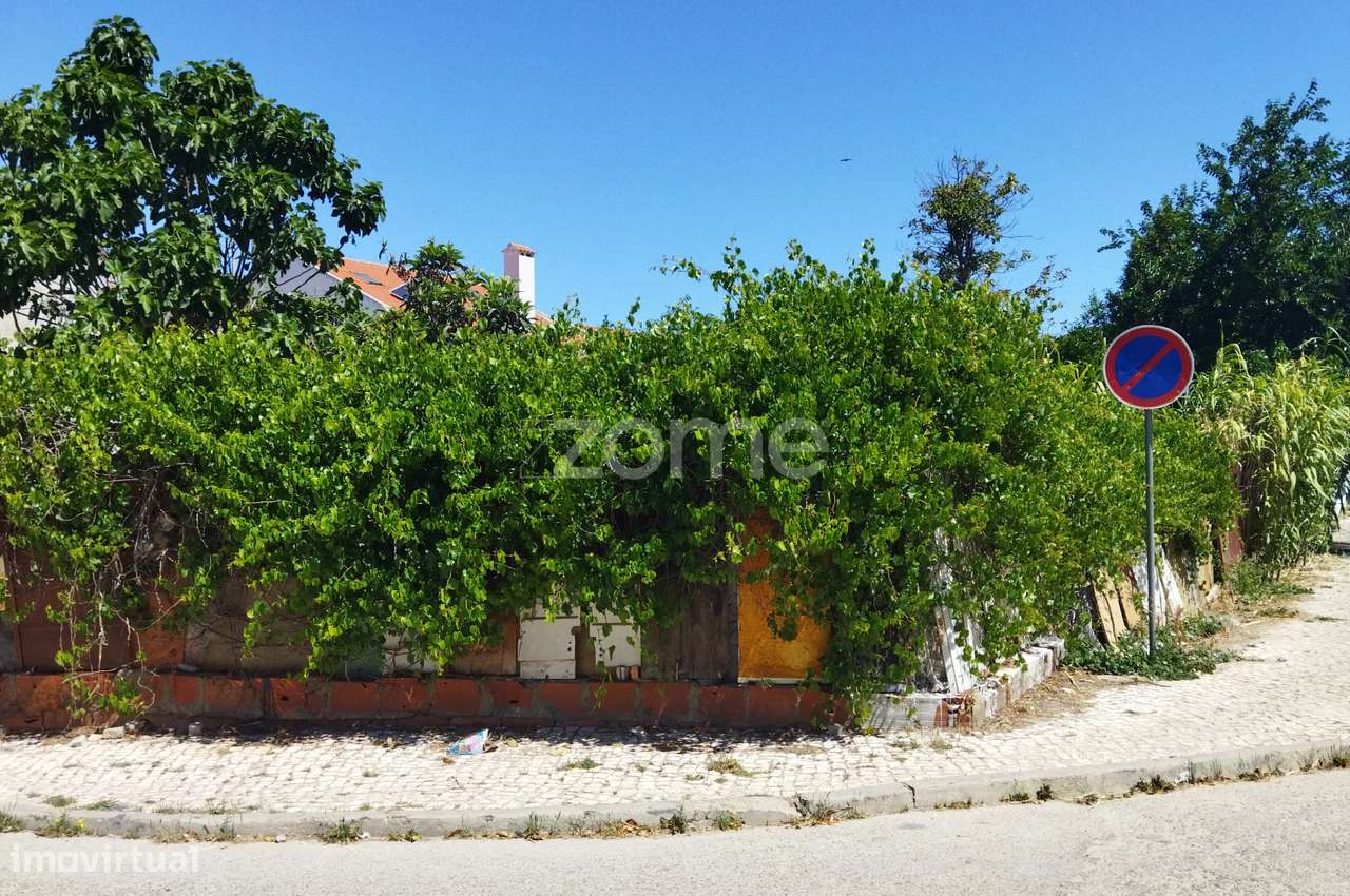 Terreno Urbano Vale Amoreira - Grande imagem: 2/6