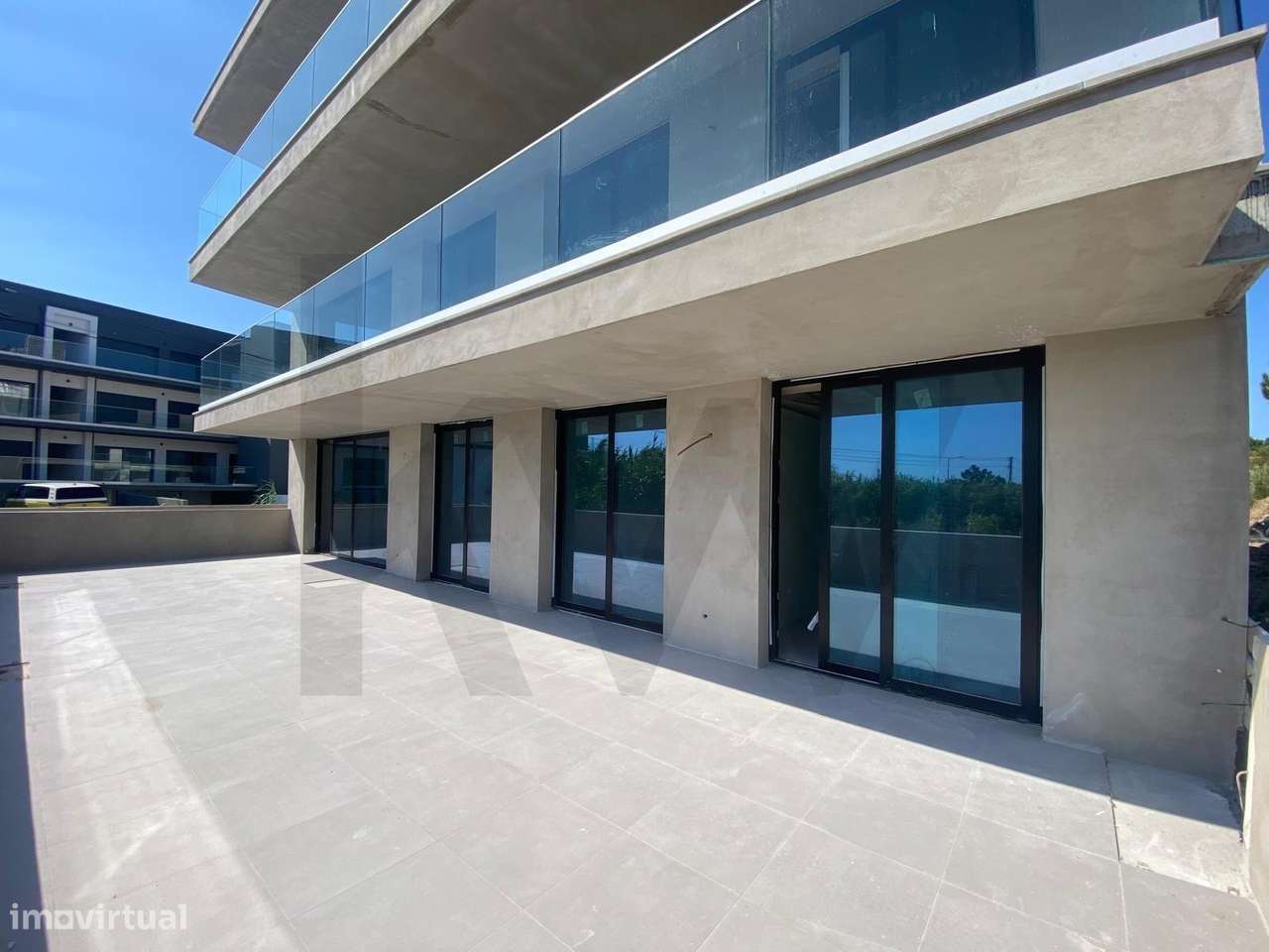 Pederneira | Nazaré :: Apartamento T3  com Terraços e Piscina no Rooft - Grande imagem: 4/39