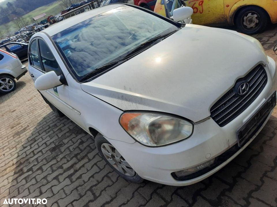 Piese/Dezmembrez Hyundai Accent 2008 1.4 Benzină Tel.0745 93 22 98 - 2