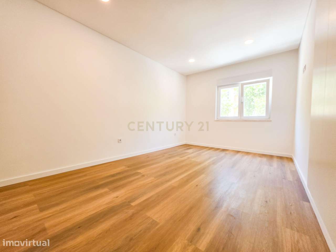 Apartamento Luxuoso em Póvoa de Santa Iria, Vila Franca de Xira-21