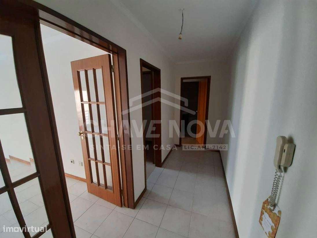 Apartamento T2 em Fânzeres - Grande imagem: 4/16