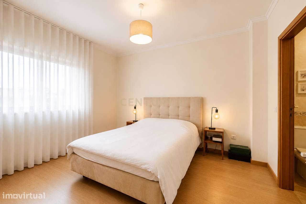 Apartamento T2+1 com Suite, Escritório, Varanda e Garagem | Senhora da-14