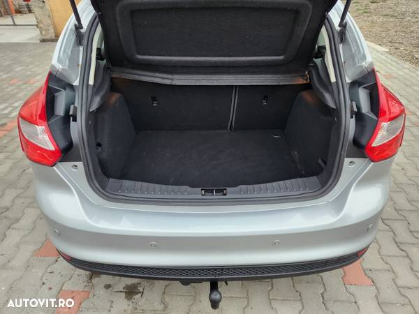 Ford Focus 1.6 TDCi DPF Trend - 7