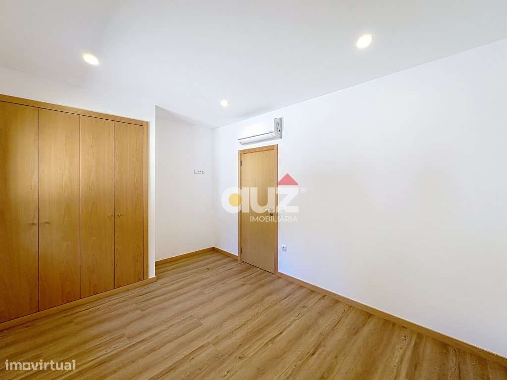 Moradia Geminada Renovada T3-11