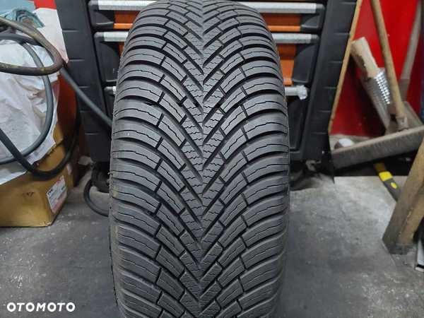 205/55R16 91H Vredestein Quatrac 2023r - 1