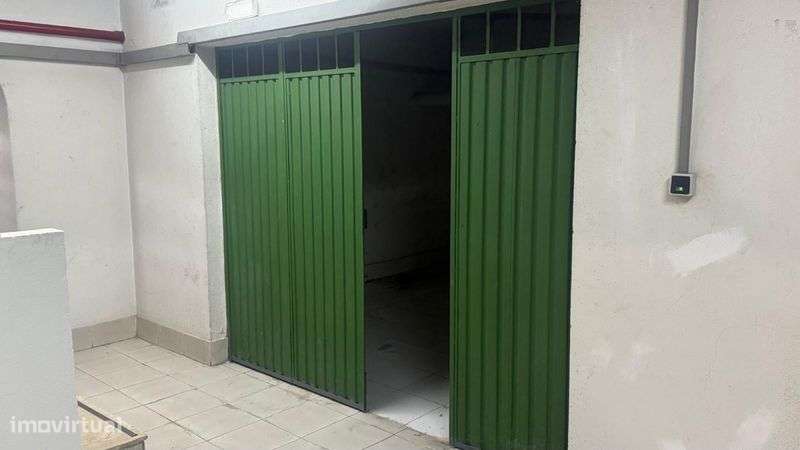 Garagem Costa da Caparica Edificio da Era imobiliaria - Grande imagem: 4/4