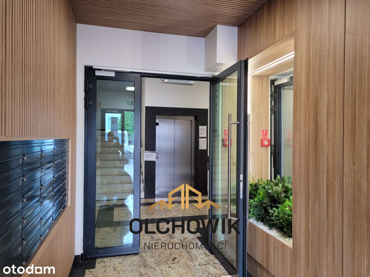 jeden przystanek do centrum/ blisko Pkp-5