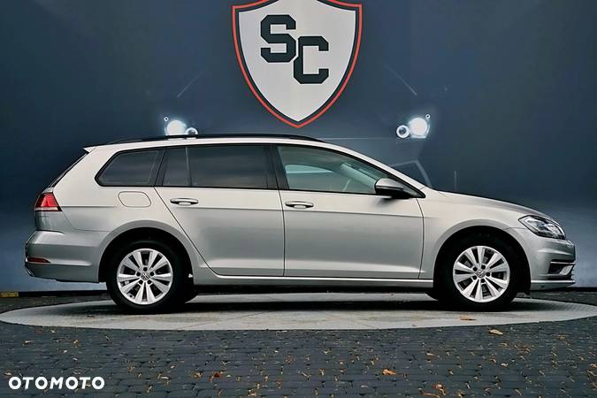 Volkswagen Golf VII 1.6 TDI BMT Comfortline - 11