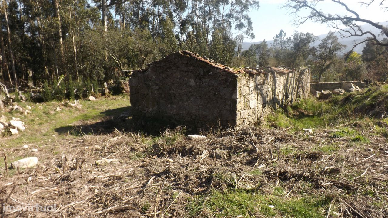 Moradia para Restaurar T0 Venda em Riba de Âncora,Caminha