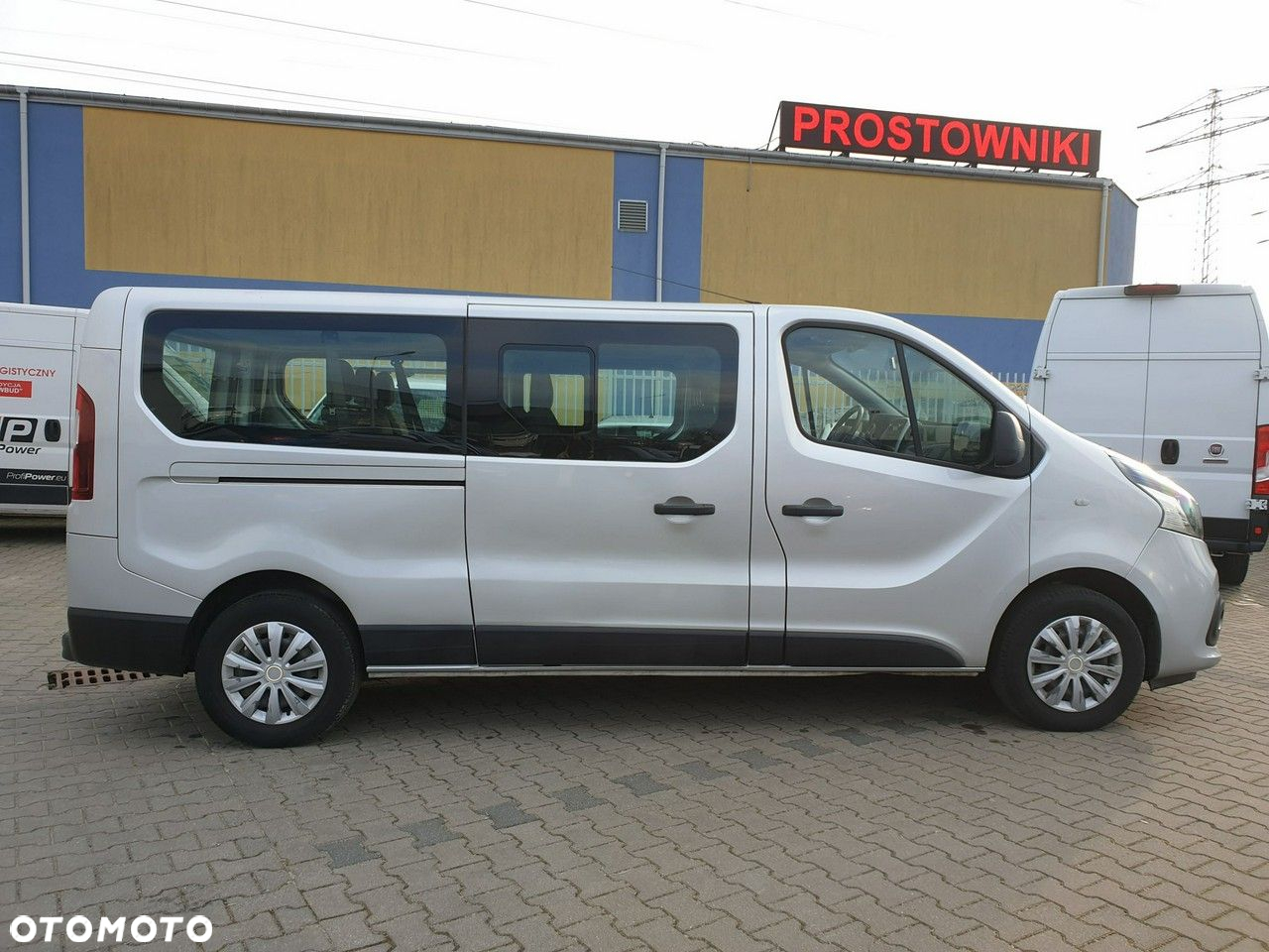 Renault Trafic - 8