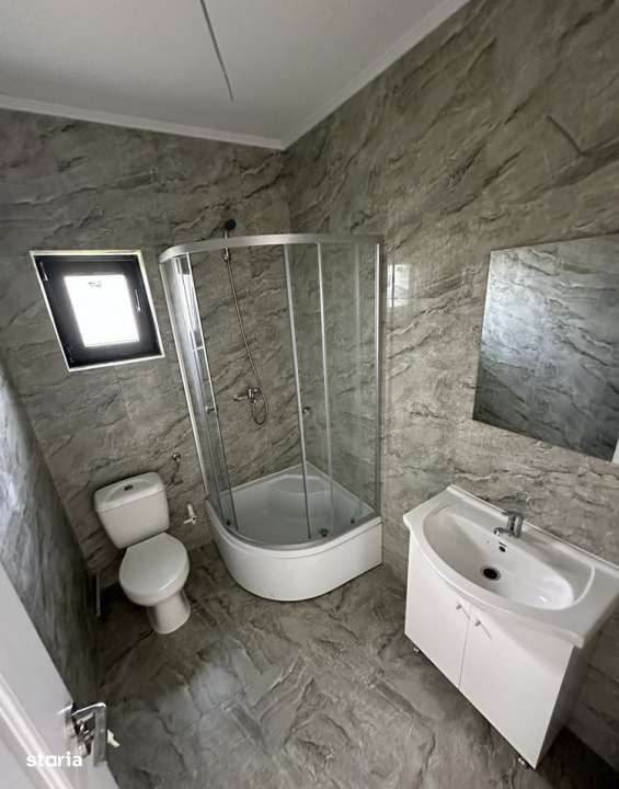 Casa de vanzare 4 camere | Navodari - Imagine principală: 5/7