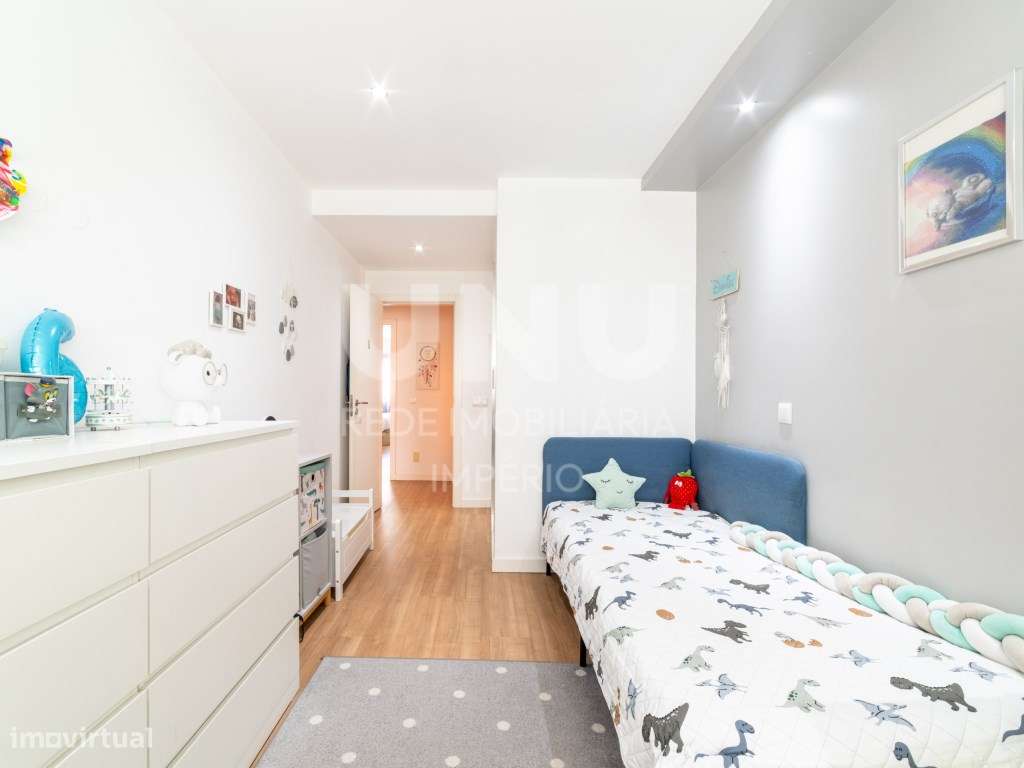FANTÁSTICO APARTAMENTO T3 NO MONTIJO-16