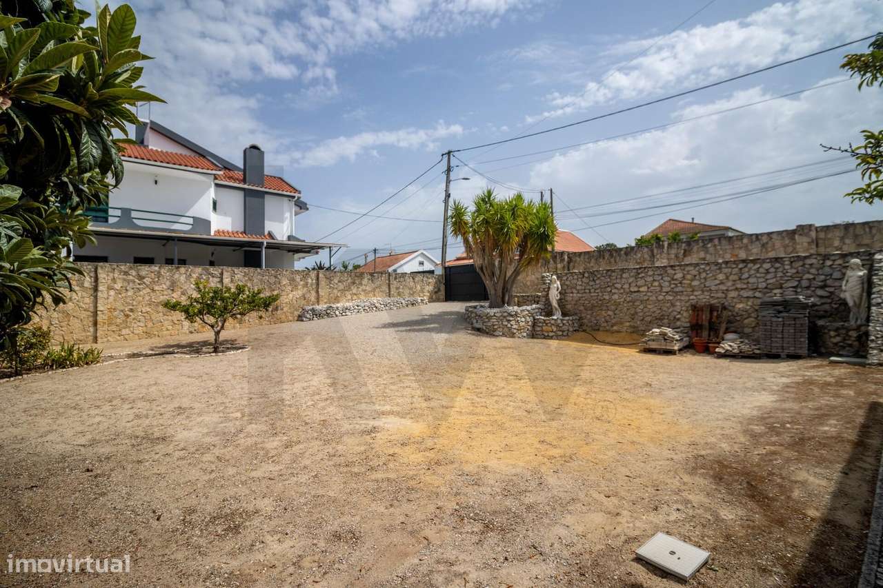 Moradia Isolada em Lote de 1.000 m2 a 20 min de Lisboa!-26