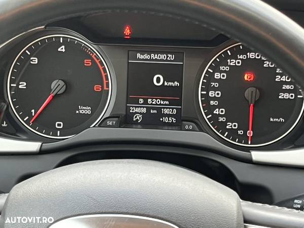 Audi A4 2.0 TDI Avant - 9