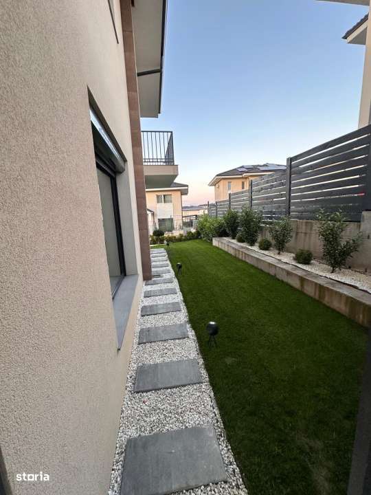 Casa individuala, design deosebit, zona Dezmir - Imagine principală: 5/11