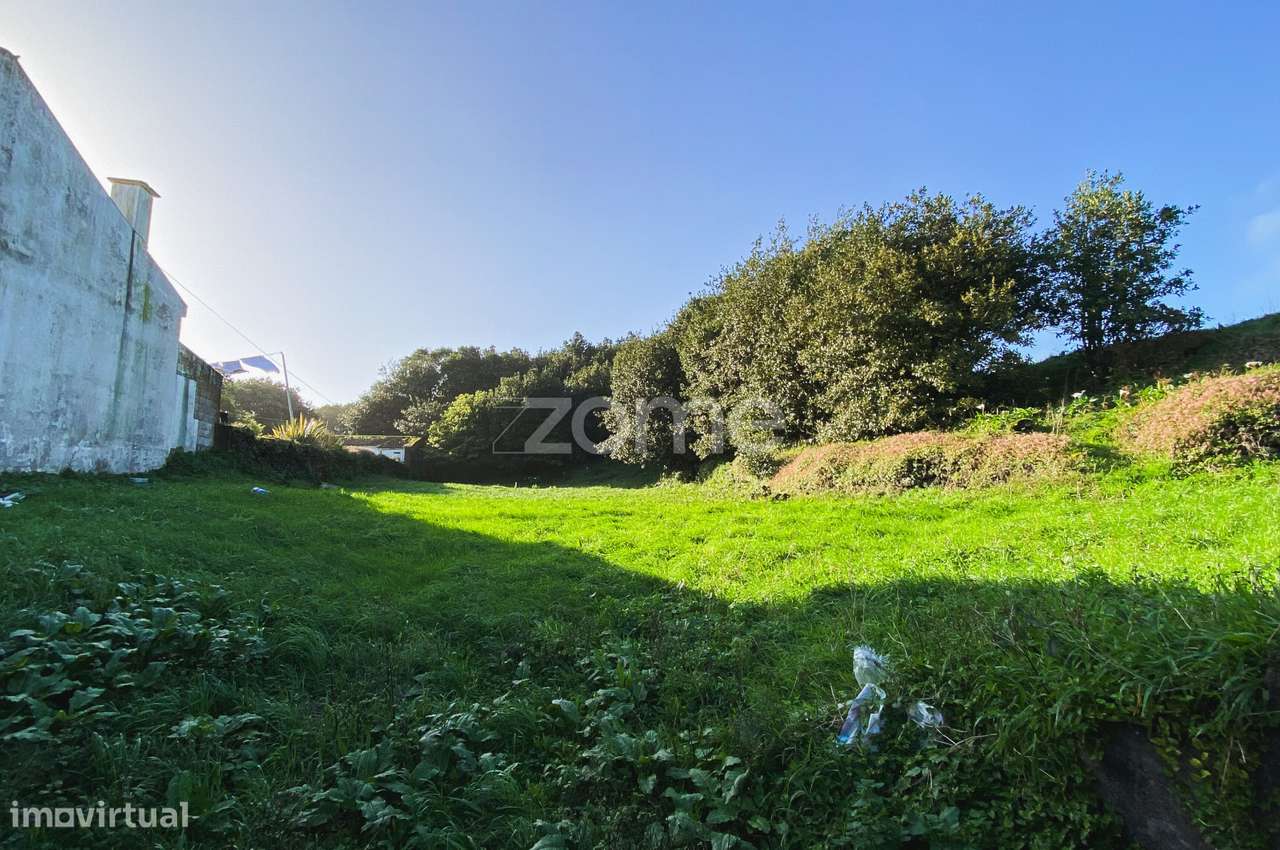 Terreno com 12.900 m² e Potencial Urbano – Cabouco, Lagoa - Grande imagem: 2/10