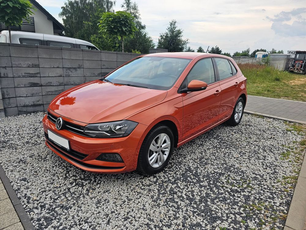 Volkswagen Polo VI (2017-) 1.0 TSI Comfortline 2018