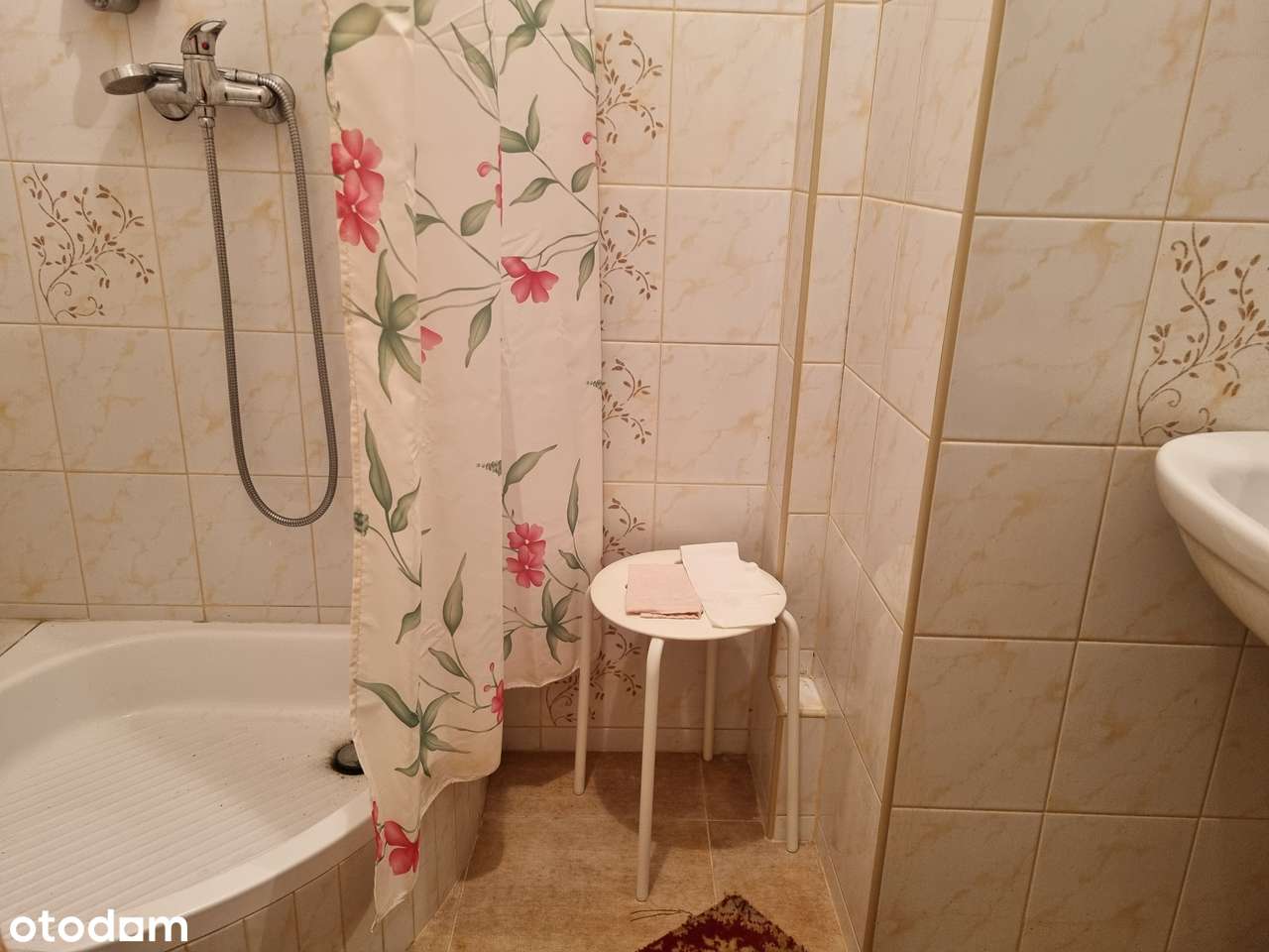 Dwupokojowe w super lokalizacji w kamienicy (do remontu)-12