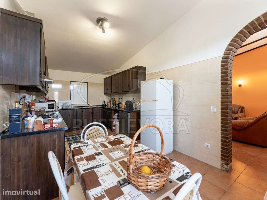 Quinta em Portel - 4,3 Ha de Tradição e Conforto-19