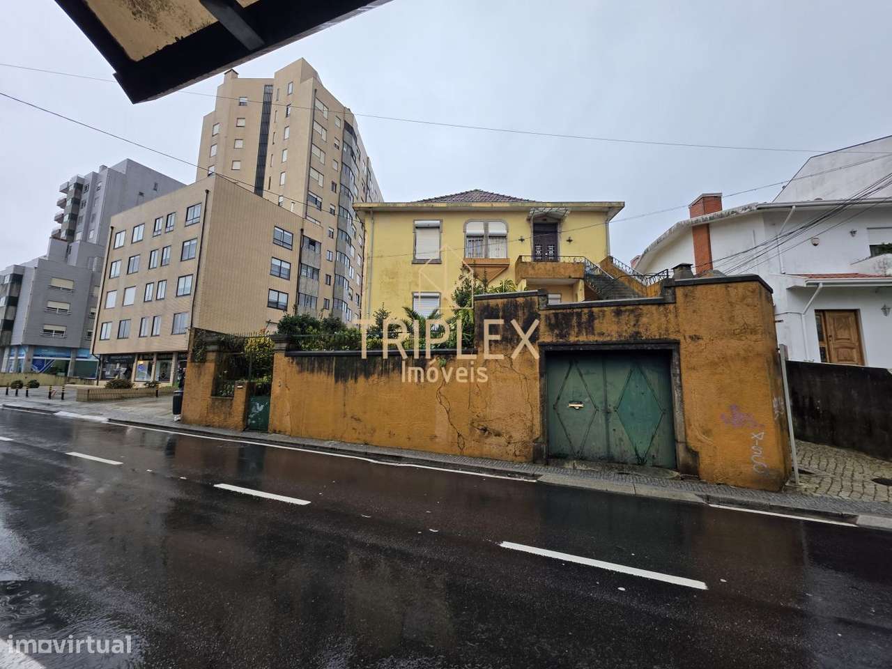 Moradia T6 para recuperar - Grande imagem: 2/10