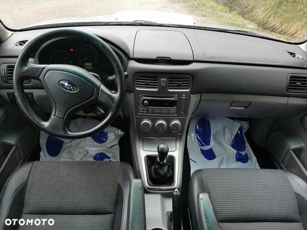 Subaru Forester 2.0 XT Turbo - 15